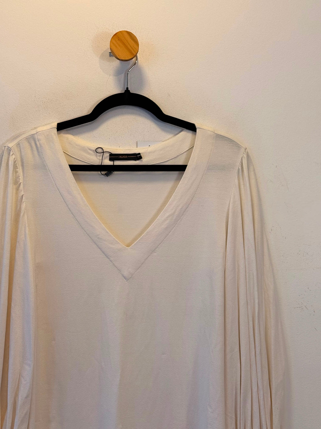 Blusa Branca Sacada