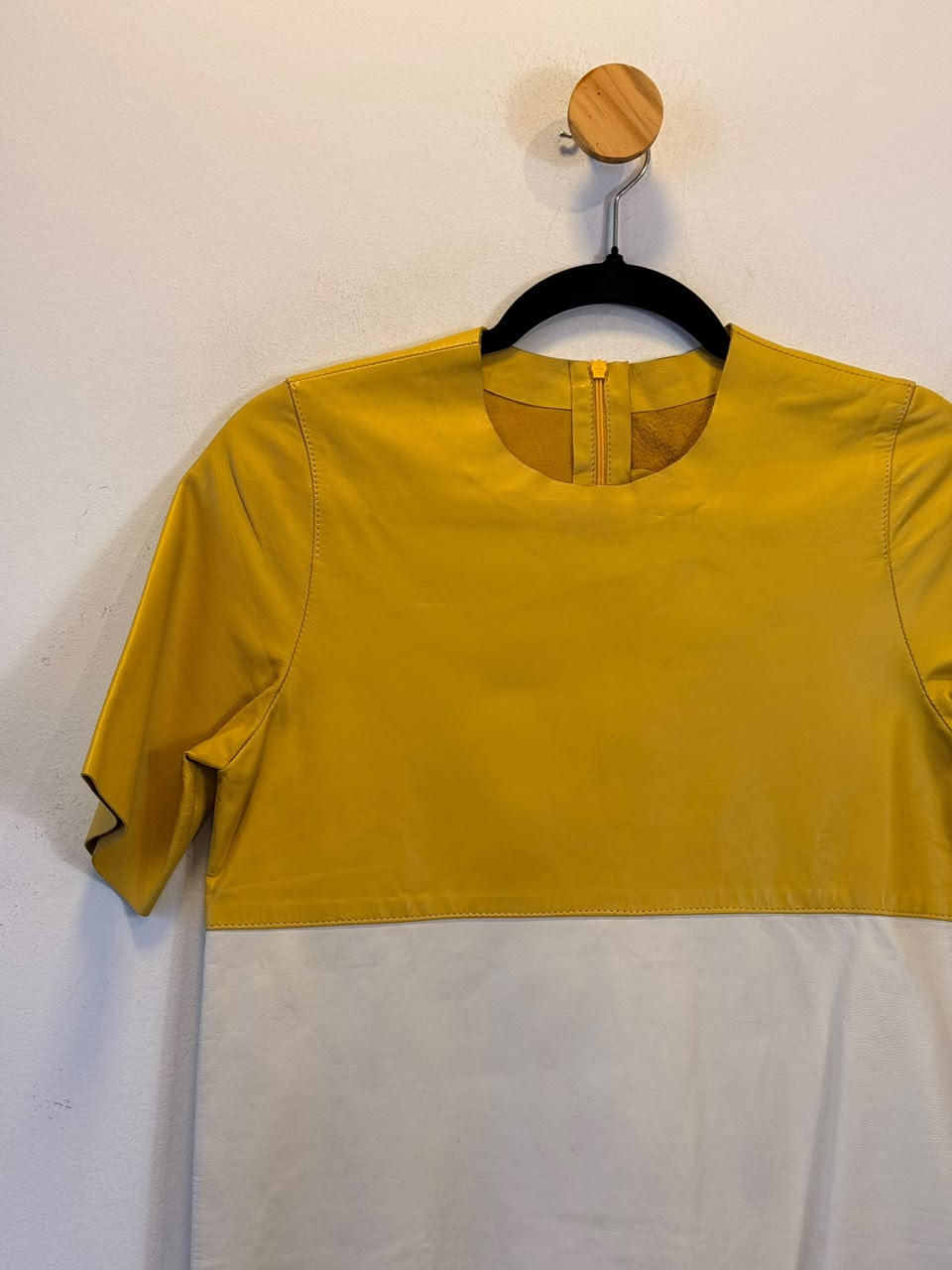 Blusa de Couro Bicolor Animale