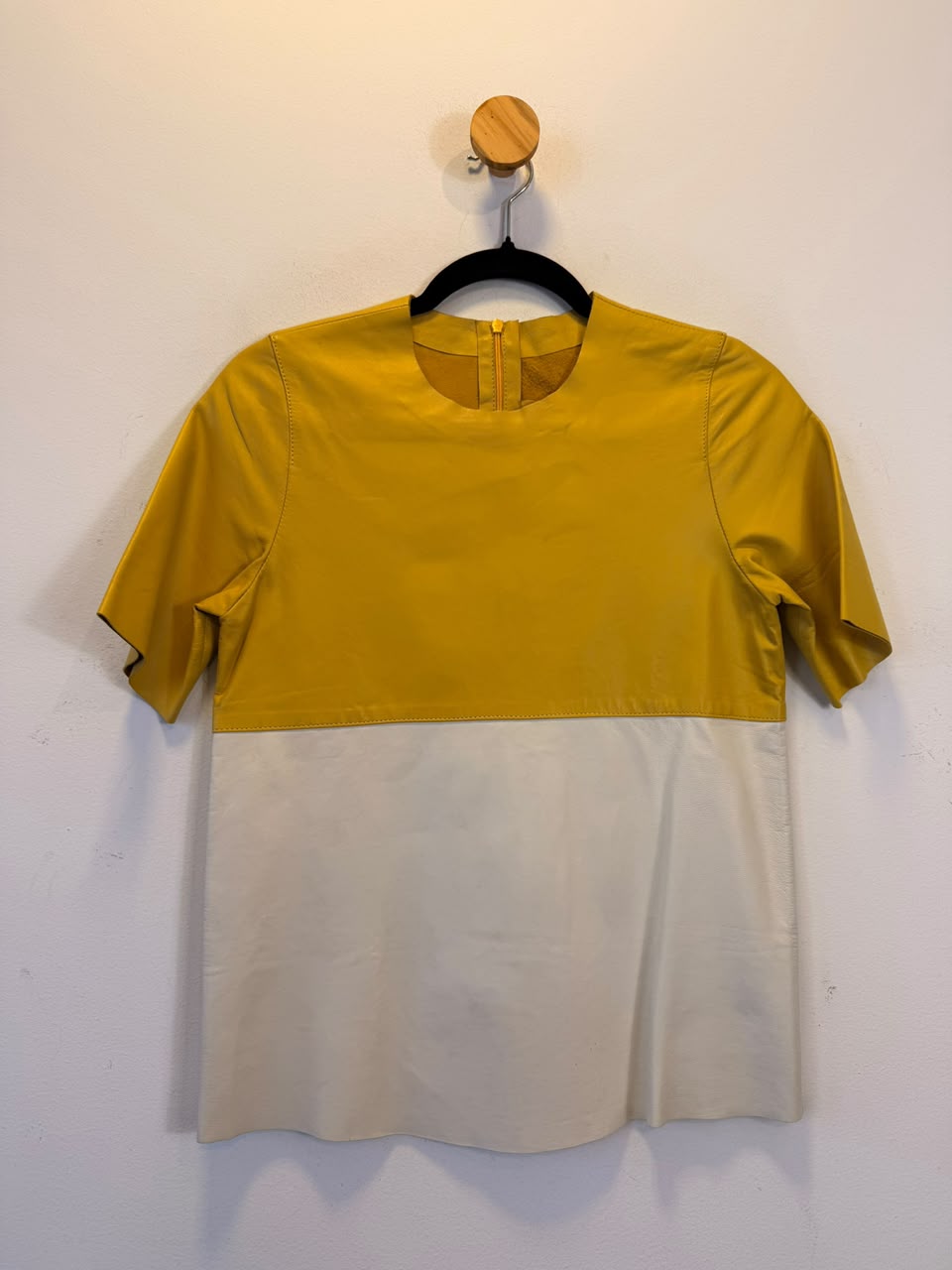 Blusa de Couro Bicolor Animale