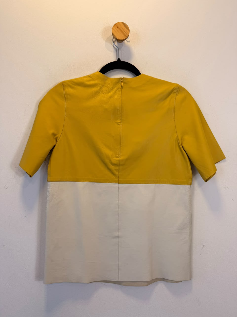 Blusa de Couro Bicolor Animale