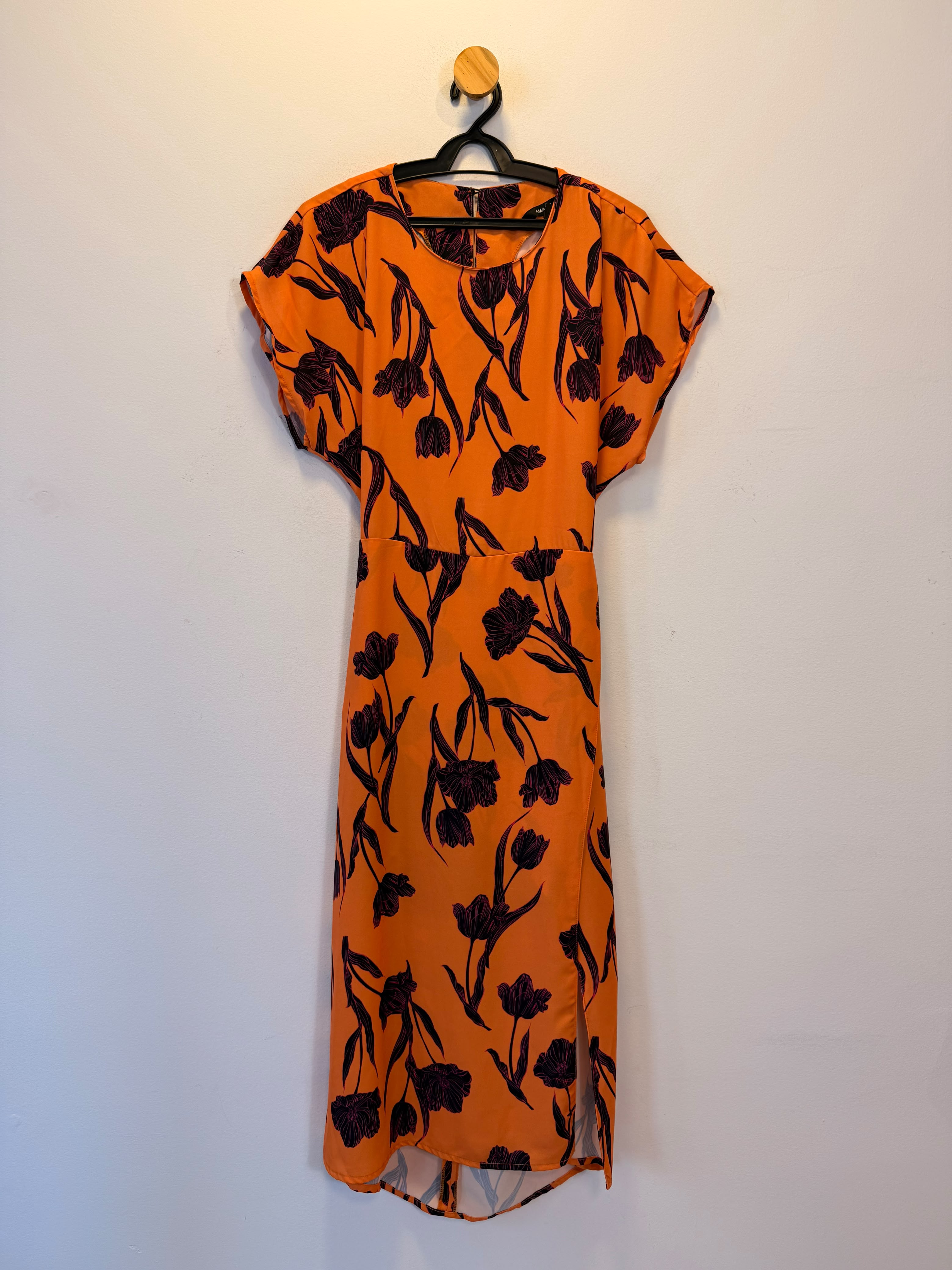 Vestido Laranja Estampa Floral Amaro