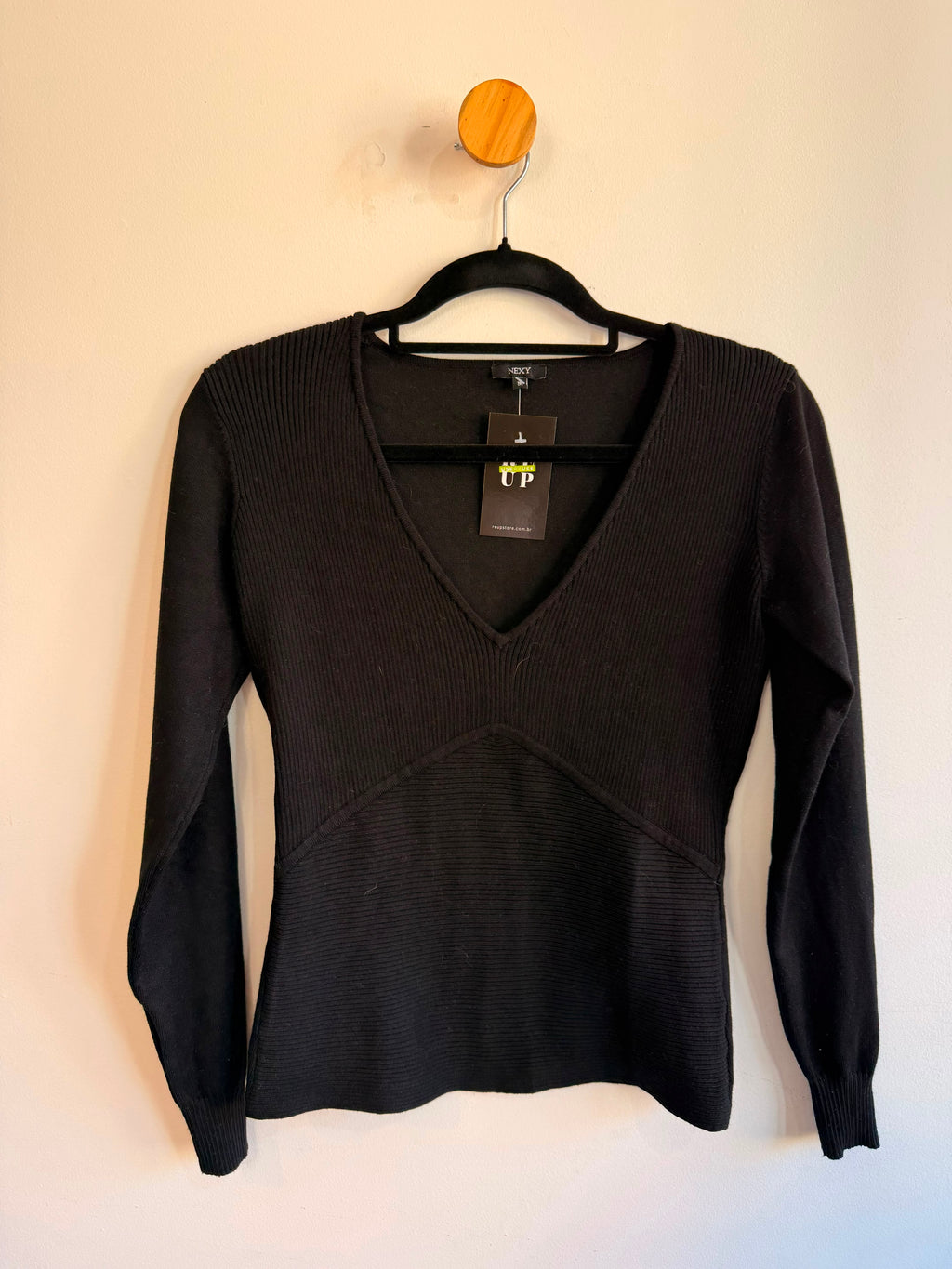 Tricot Preto Nexy