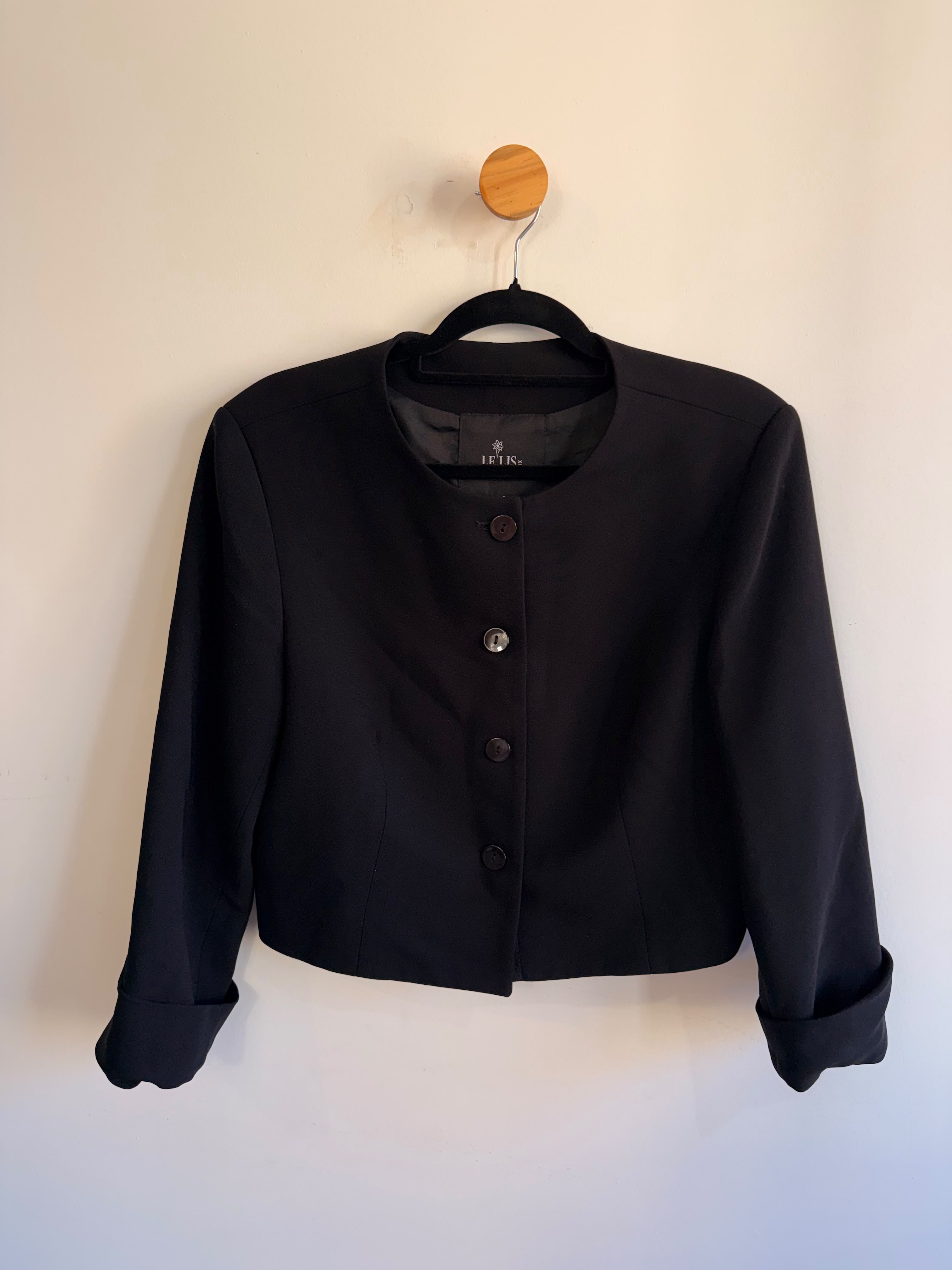Casaco Preto Le Lis Blanc