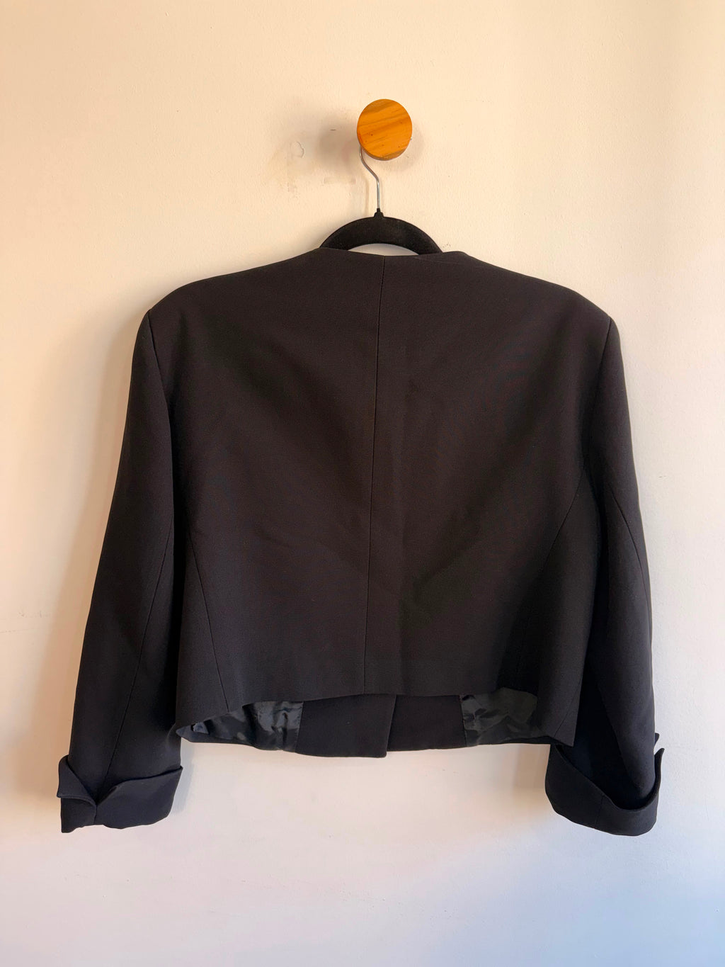 Casaco Preto Le Lis Blanc
