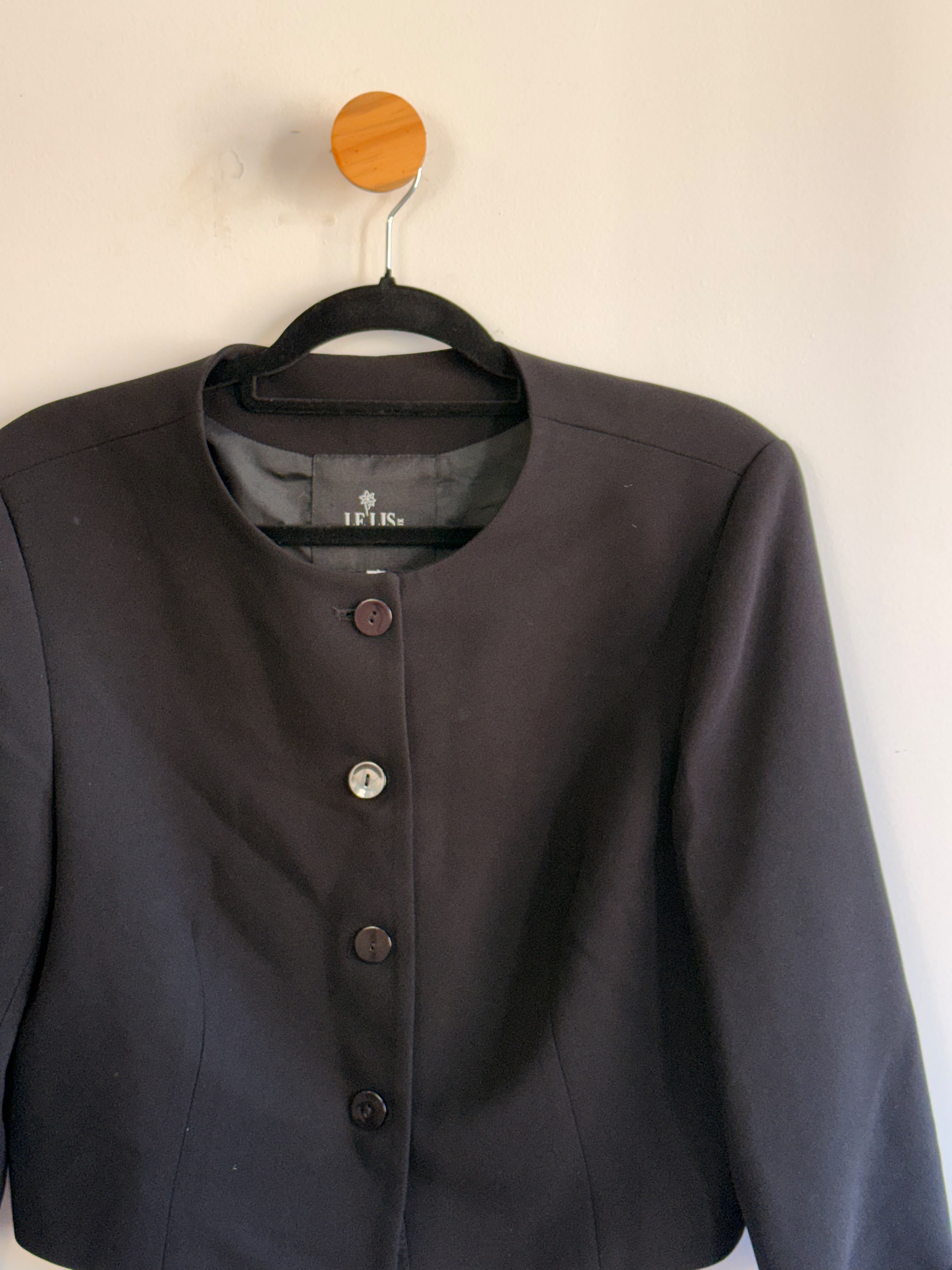 Casaco Preto Le Lis Blanc