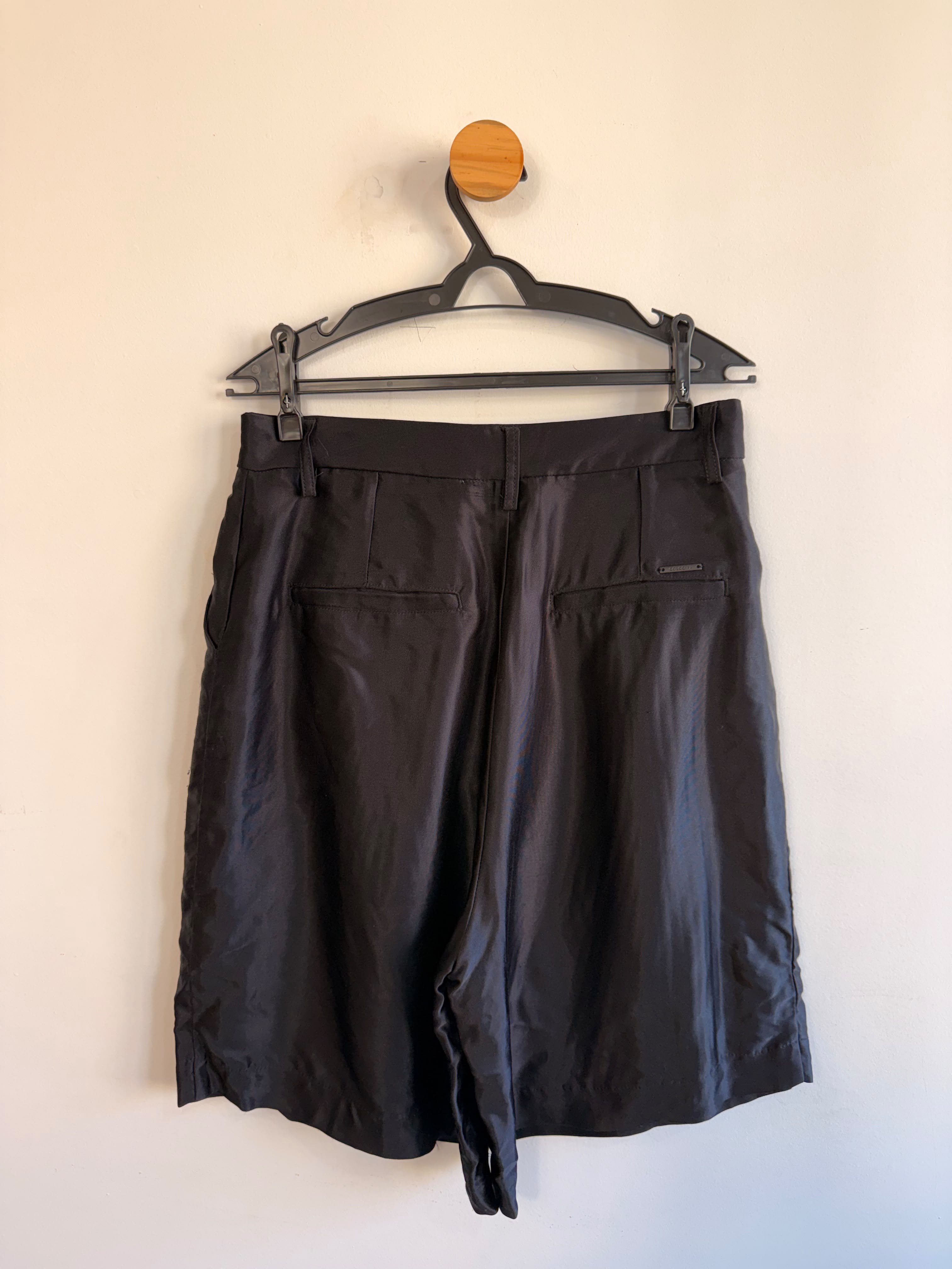 Short Preto Colcci