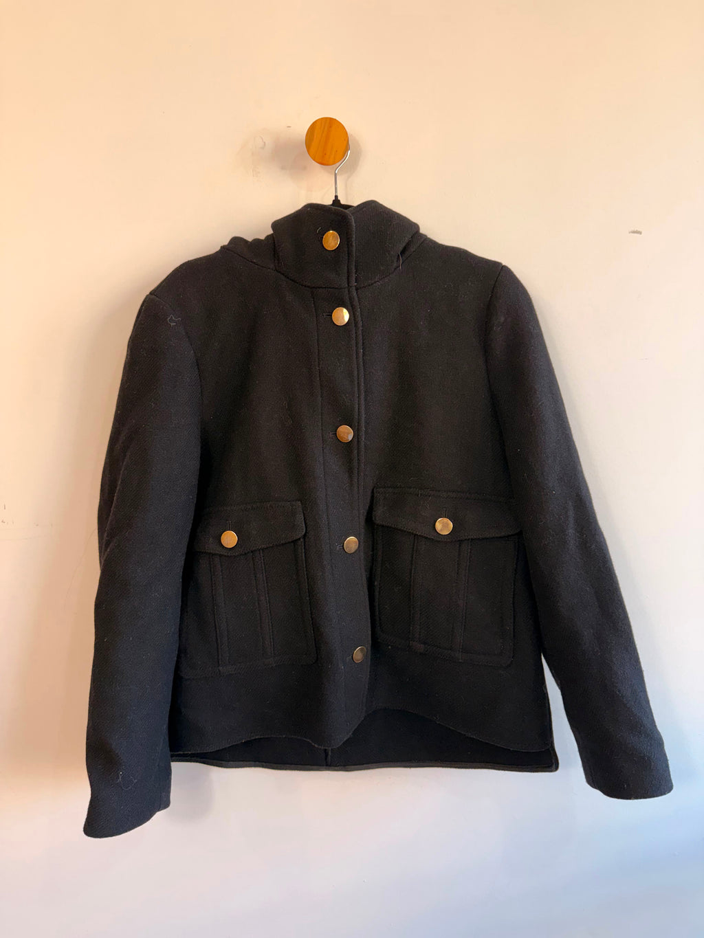 Casaco Preto Com Capuz Zara